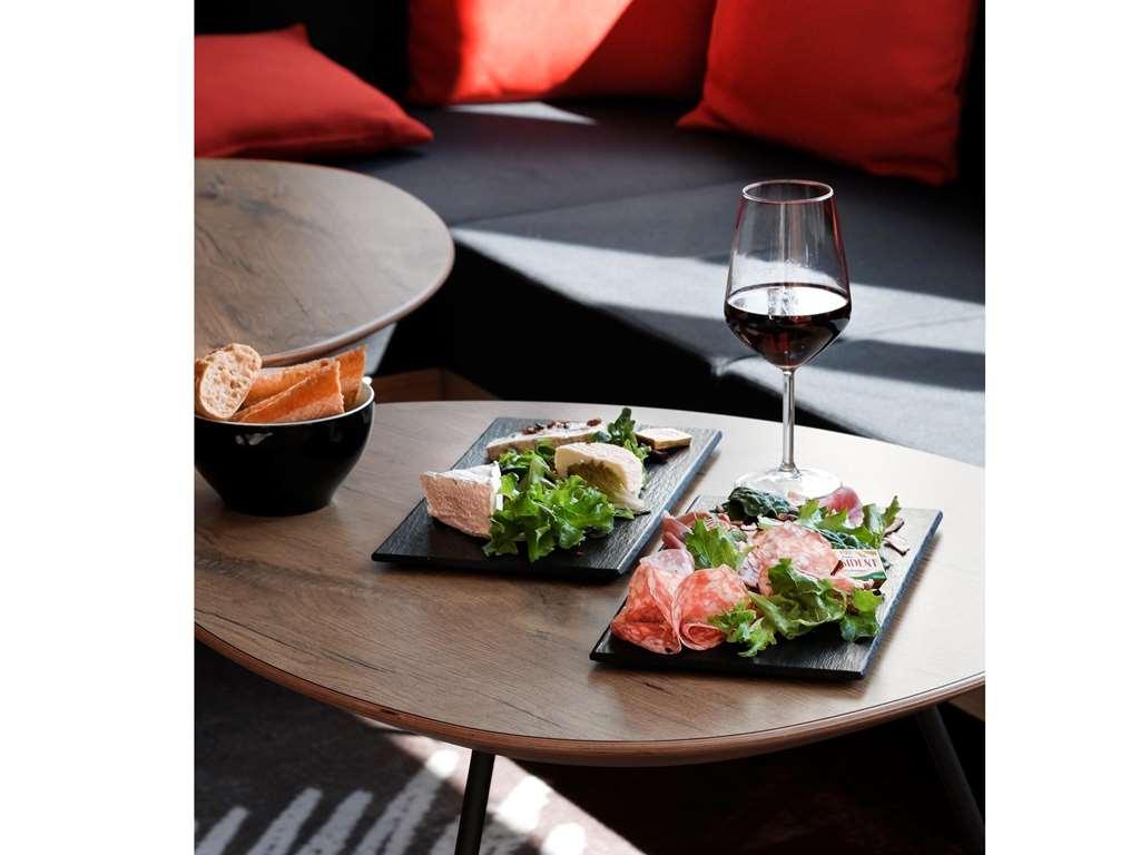 ไอบิส อัลบี Hotel ร้านอาหาร รูปภาพ