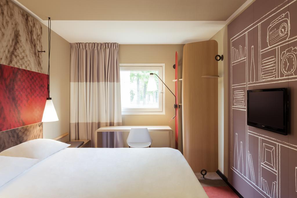 ไอบิส อัลบี Hotel ภายนอก รูปภาพ