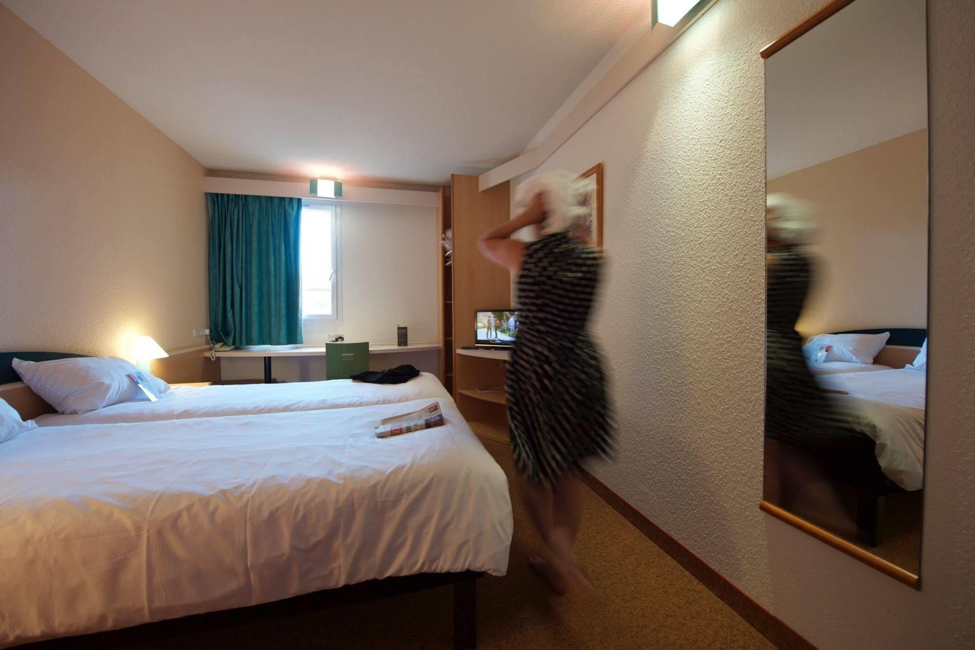 ไอบิส อัลบี Hotel ภายนอก รูปภาพ